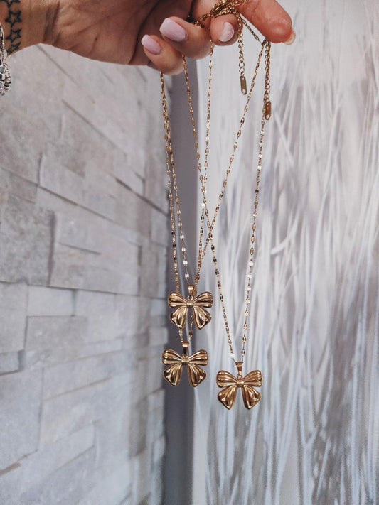 Collana fiocco