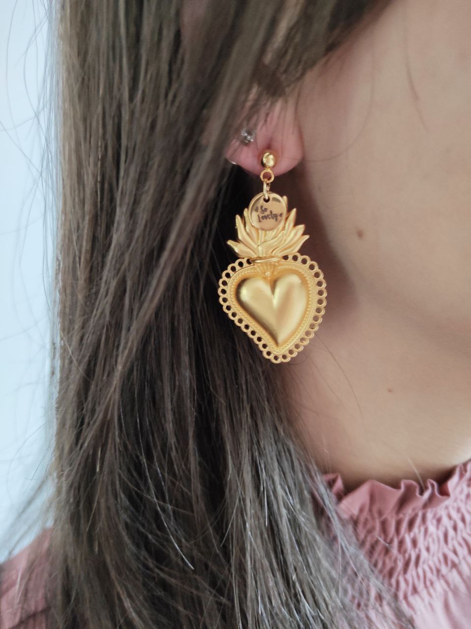 Orecchini cuore sacro oro – So Lovely Handmade