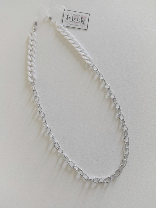 Catena ovale diamantata con segmenti di catena grumetta bianca resina (CAT.R15 ARGENTO)